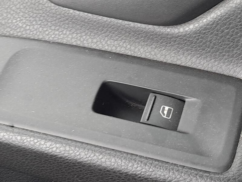 Mando Elevalunas Delantero Derecho para Volkswagen Golf Vi (5K1)