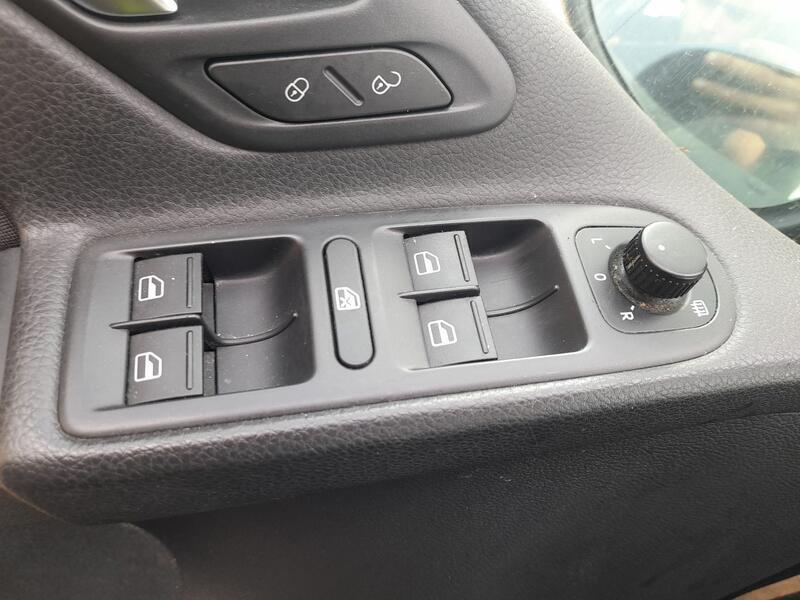 Mando Elevalunas Delantero Izquierdo para Volkswagen Golf Vi (5K1)