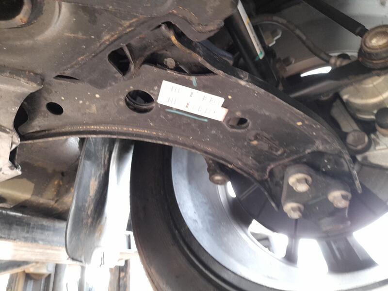 Brazo Suspension Inferior Delantero Izquierdo para Mg Mg Zs Suv (Azs1)