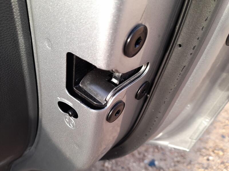 Cerradura Puerta Trasera Derecha para Mg Mg Zs Suv (Azs1)