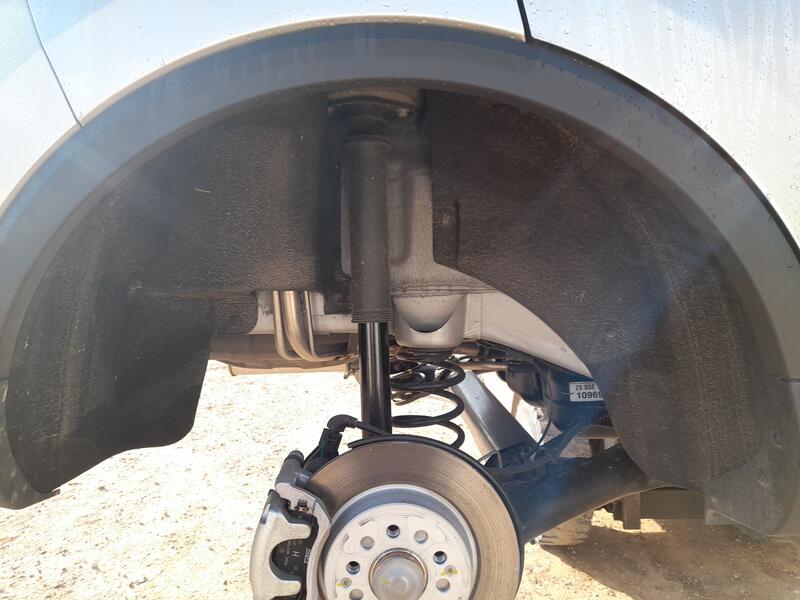 Plastico Pase Rueda Tras. Dch. para Mg Mg Zs Suv (Azs1)