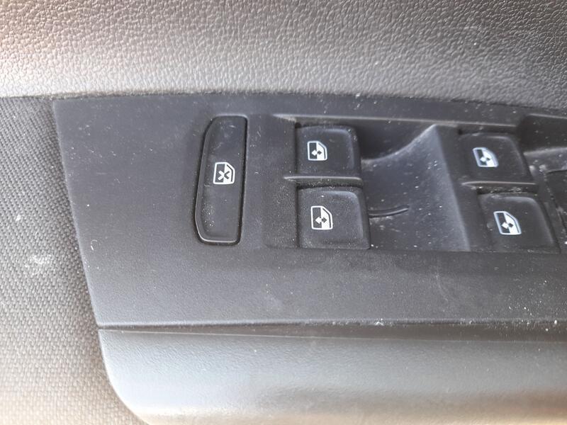 Mando Elevalunas Delantero Izquierdo para Volkswagen Taigo (Cs1)
