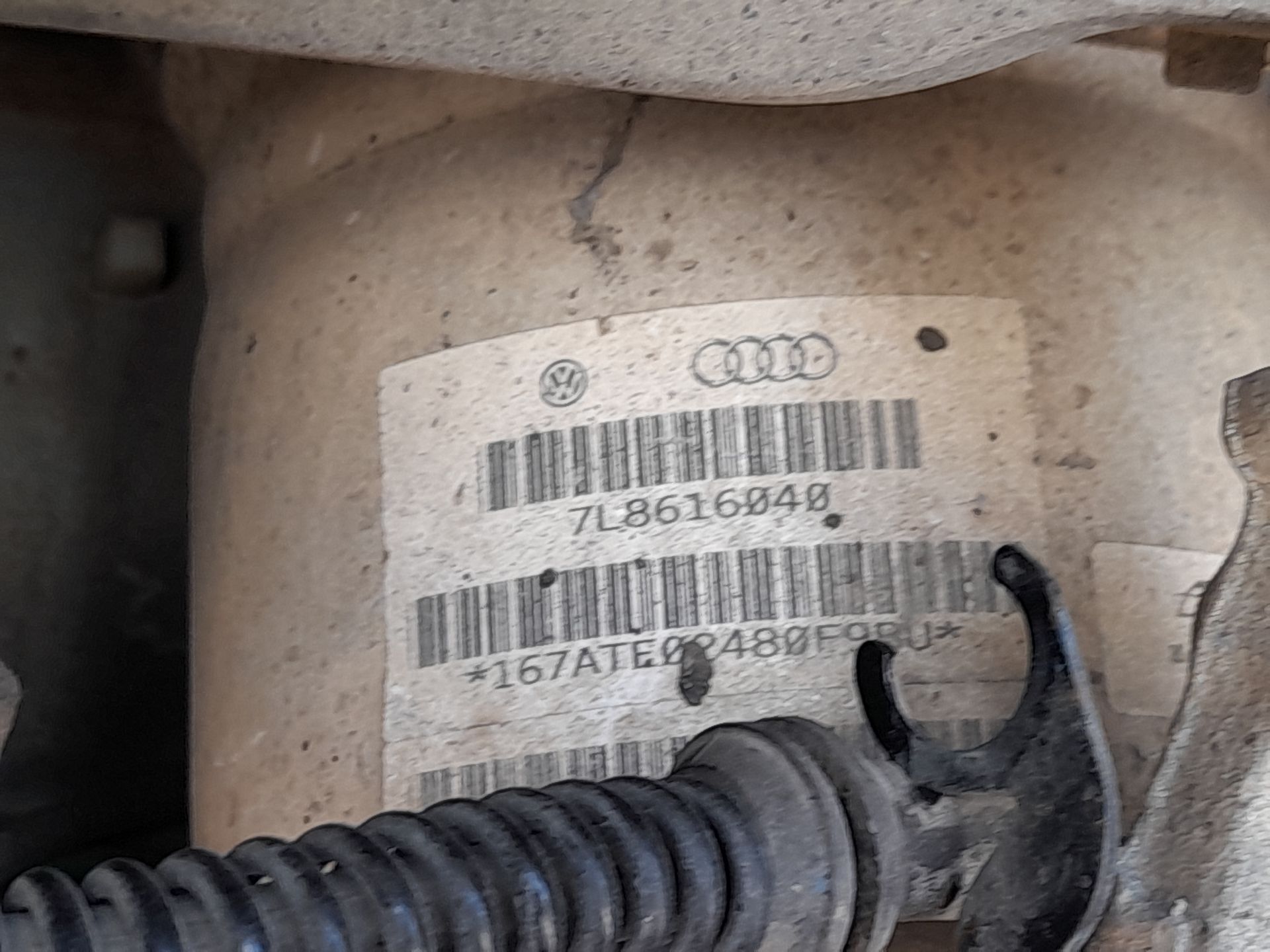 Amortiguador Delantero Derecho para Audi Q7 (4Lb)