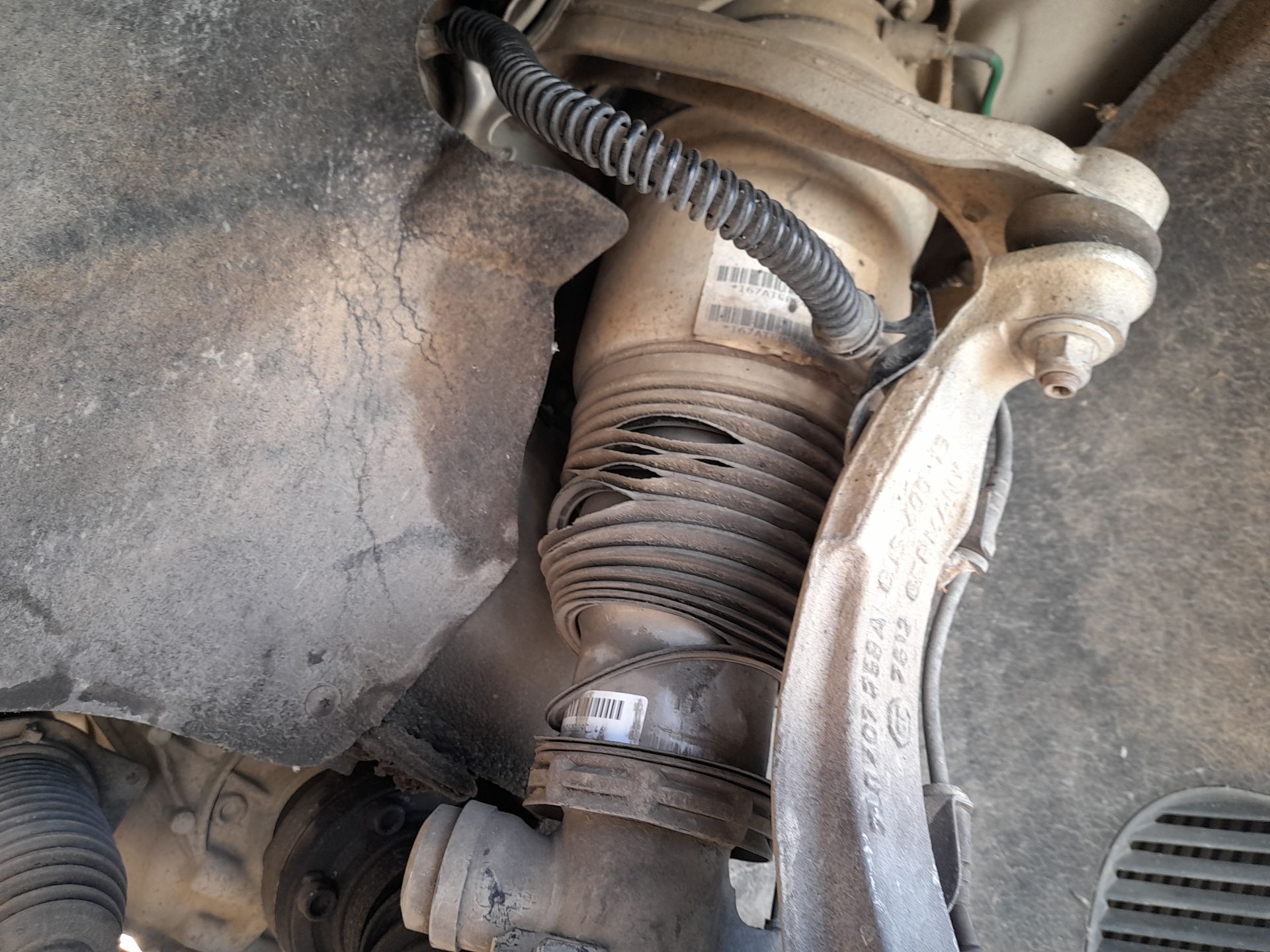 Amortiguador Delantero Derecho para Audi Q7 (4Lb)