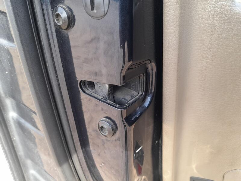 Cerradura Puerta Delantera Izquierda para Audi Q7 (4Lb)