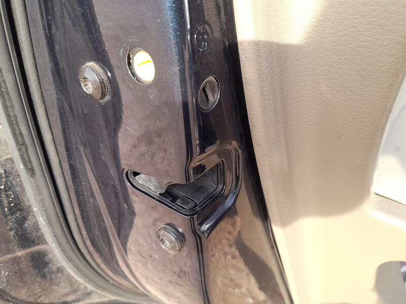 Cerradura Puerta Trasera Izquierda para Audi Q7 (4Lb)