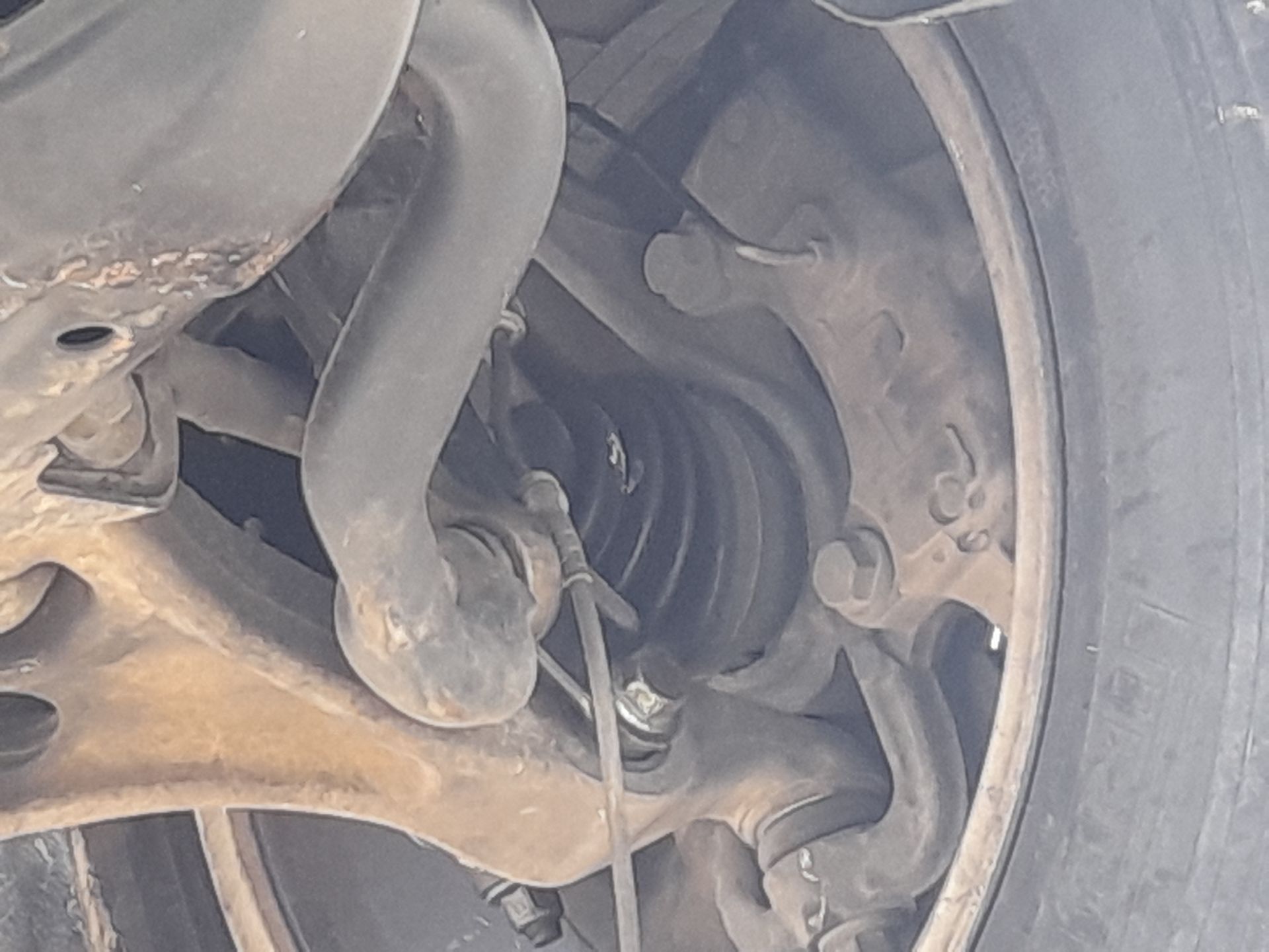 Mangueta Delantera Izquierda para Audi Q7 (4Lb)